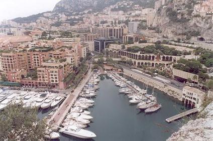 Fontville quartiere di Monaco dove riceve il mago Lapus